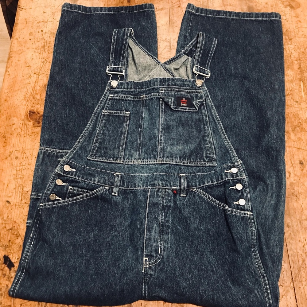 Women’s Calvin Klein Bibs Size medium